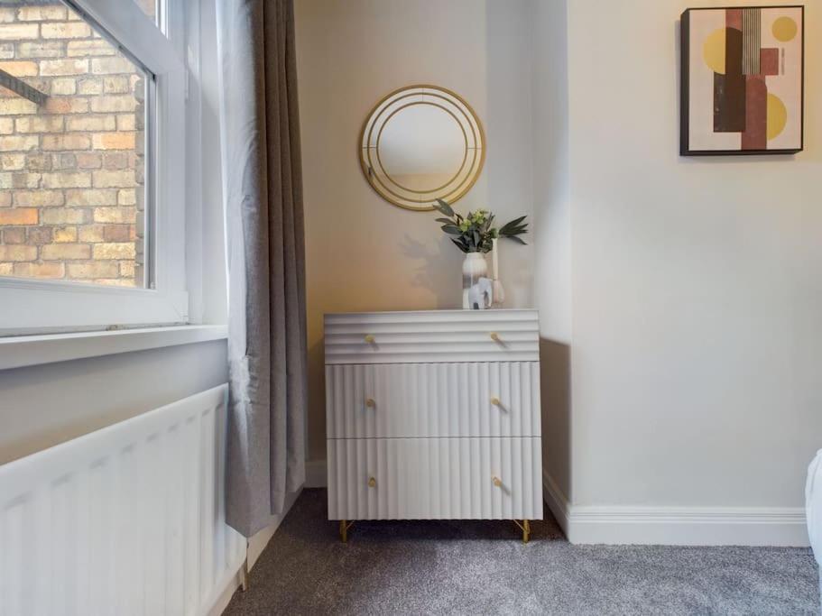It'S Broadway Baby! Great House Close To City Centre Белфаст Екстериор снимка